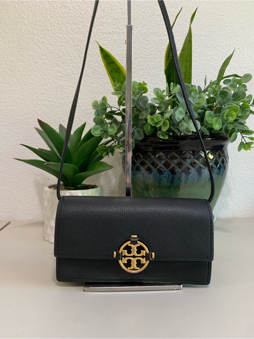 👜💕 Tory Burch Black Leather Convertible Shoulder Bag